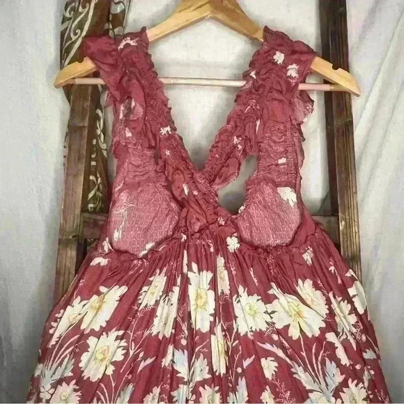 Free People NWT Intimately Floral Dress Size S - Picture 5 of 10